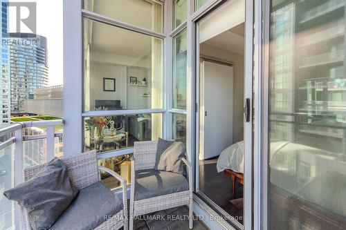 1001 - 15 Bruyeres Mews, Toronto, ON - Outdoor With Exterior