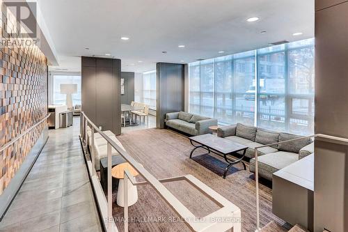 1001 - 15 Bruyeres Mews, Toronto, ON - Indoor