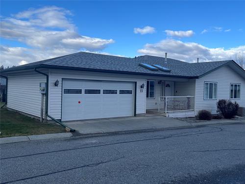 15-2375 1St Street, Cranbrook, BC - Outdoor