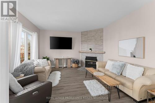 1092 Wise Street, Kingston (North Of Taylor-Kidd Blvd), ON - Indoor Photo Showing Living Room With Fireplace