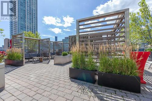 L201 - 150 Homewood Avenue, Toronto, ON - Outdoor