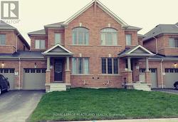 46 JAKE SMITH WAY  Whitchurch-Stouffville, ON L4A 4P8