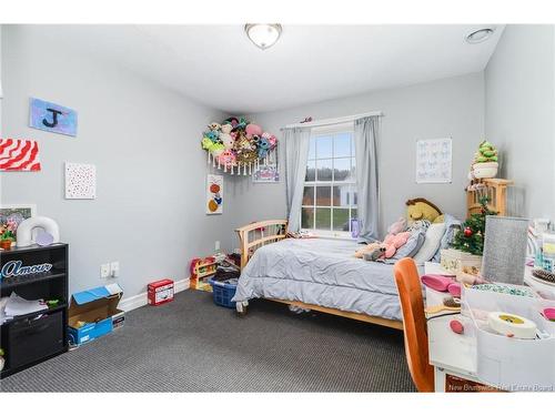 150 Gilridge Dr, Douglas, NB 