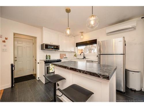 29 Hows Cres, Moncton, NB 