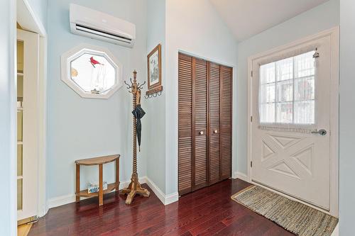 Hall - 1871 Ch. Goddard, Sherbrooke (Fleurimont), QC - Indoor Photo Showing Other Room