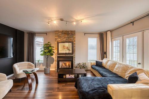 Salle à manger - 208 Rue Savignac, Saint-Germain-De-Grantham, QC - Indoor