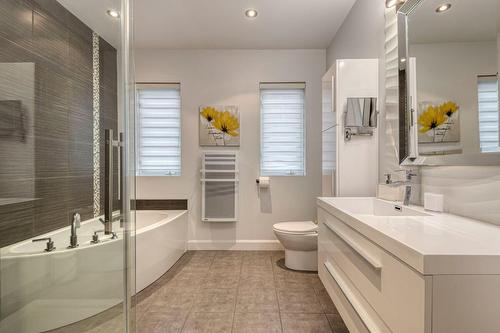 Autre - 208 Rue Savignac, Saint-Germain-De-Grantham, QC - Indoor Photo Showing Other Room