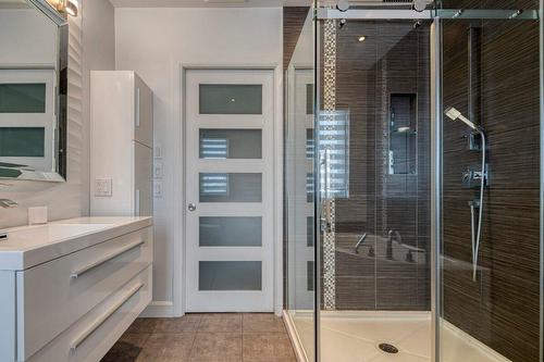 Salle de bains - 208 Rue Savignac, Saint-Germain-De-Grantham, QC - Indoor Photo Showing Bathroom