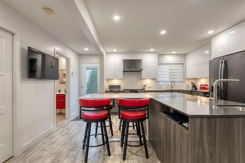 Cuisine - 208 Rue Savignac, Saint-Germain-De-Grantham, QC - Indoor Photo Showing Kitchen With Upgraded Kitchen