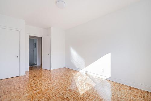 Chambre à coucher - 12-1265 Boul. Graham, Mont-Royal, QC - Indoor Photo Showing Other Room