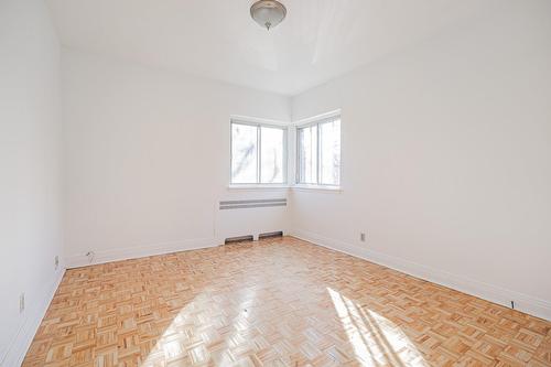 Chambre à coucher principale - 12-1265 Boul. Graham, Mont-Royal, QC - Indoor Photo Showing Other Room