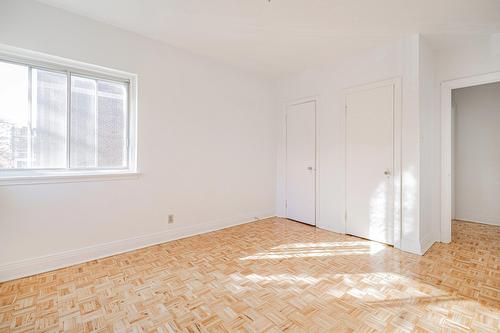 Chambre à coucher principale - 12-1265 Boul. Graham, Mont-Royal, QC - Indoor Photo Showing Other Room