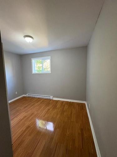 27 Holbrook Avenue, St John'S, NL 