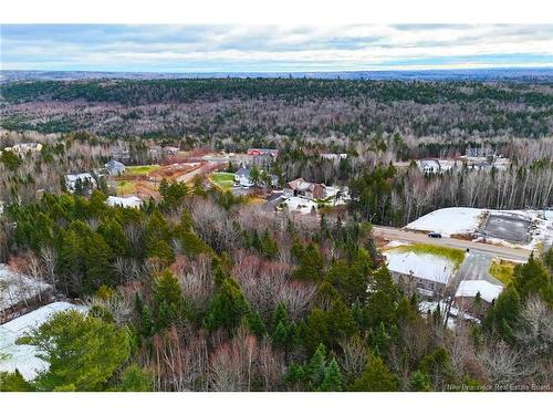 20 Hannah Cres, Fredericton, NB 