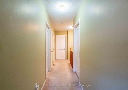 1082 Galesway Boulevard, Mississauga, ON - Indoor Photo Showing Other Room