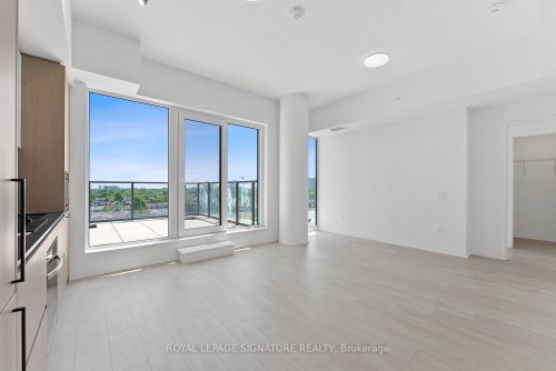 601-10 Graphophone Grove, Toronto, ON - Indoor