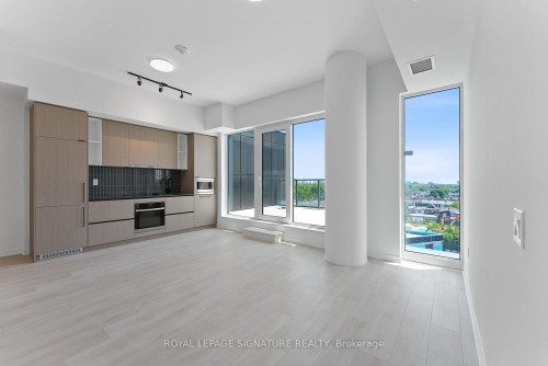 601-10 Graphophone Grove, Toronto, ON - Indoor