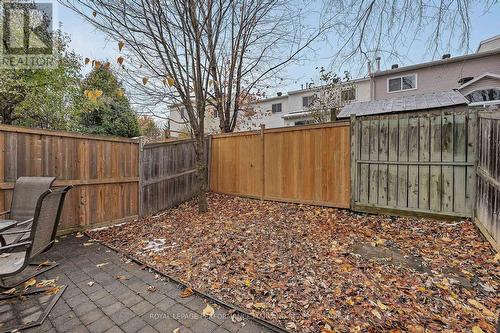 151 Kinross Private, Ottawa, ON - Outdoor