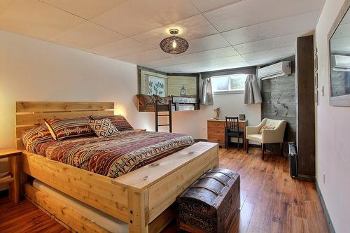 Bedroom - 36 Rg Cohoes, La Patrie, QC - Indoor Photo Showing Bedroom