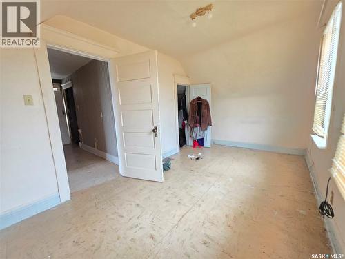 409 2Nd Avenue Ne, Swift Current, SK - Indoor Photo Showing Other Room