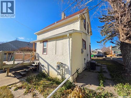 409 2Nd Avenue Ne, Swift Current, SK - Outdoor
