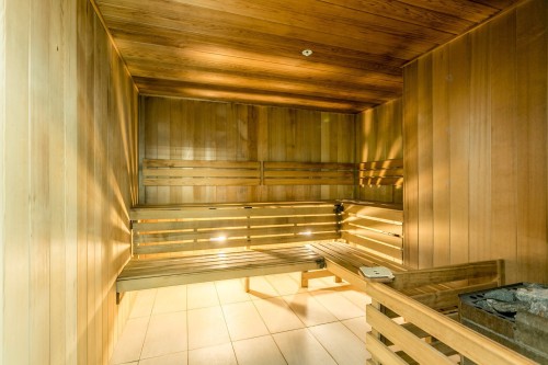 Sauna - 907-1414 Rue Chomedey, Montréal (Ville-Marie), QC - Indoor Photo Showing Other Room