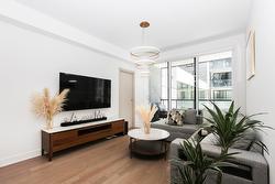 428A-1400 Rue Ottawa  Montréal (Le Sud-Ouest), QC H3C 0Y9