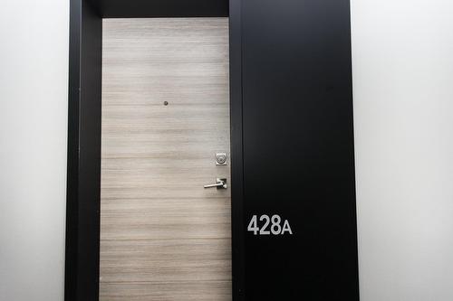 Hall - 428A-1400 Rue Ottawa, Montréal (Le Sud-Ouest), QC - Indoor Photo Showing Other Room