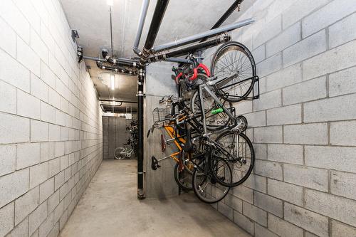 Storage - 428A-1400 Rue Ottawa, Montréal (Le Sud-Ouest), QC - Indoor Photo Showing Garage