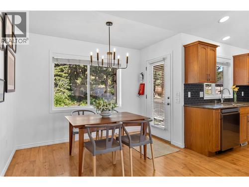 Dining nook, with view of the backyard. - 1474 Rose Meadow Drive, West Kelowna, BC - Indoor