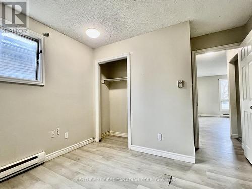 353 Oxford Street E, London East (East F), ON - Indoor Photo Showing Other Room