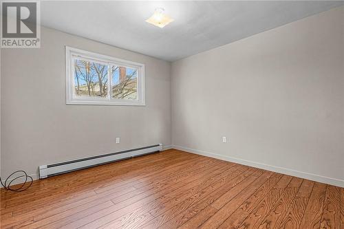 574 Elm, Greater Sudbury, ON - Indoor Photo Showing Other Room
