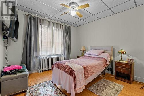 574 Elm, Greater Sudbury, ON - Indoor Photo Showing Bedroom