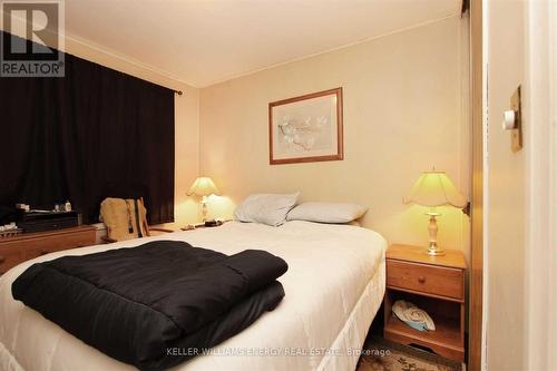 64 Grenfell Street, Oshawa (Vanier), ON - Indoor Photo Showing Bedroom