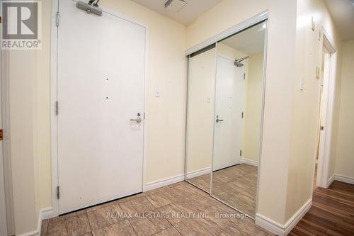 106 - 8 Huron Street, Kawartha Lakes (Lindsay), ON - Indoor Photo Showing Other Room