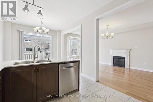 17 Fann Drive, Brampton, ON - Indoor Photo Showing Kitchen With Double Sink