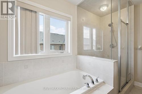17 Fann Drive, Brampton, ON - Indoor Photo Showing Bathroom