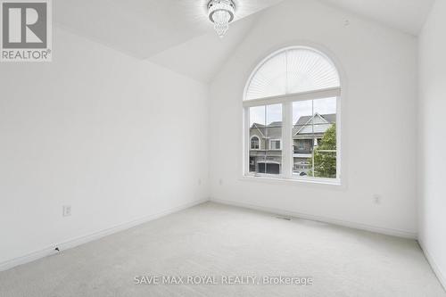 17 Fann Drive, Brampton, ON - Indoor Photo Showing Other Room