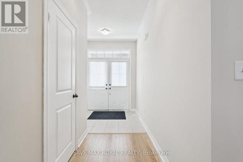 17 Fann Drive, Brampton, ON - Indoor Photo Showing Other Room