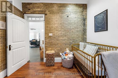 785 Queens Avenue, London East (East G), ON - Indoor Photo Showing Other Room