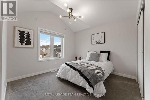 3040 Travertine Way, Ottawa, ON - Indoor Photo Showing Bedroom