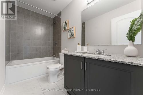 3040 Travertine Way, Ottawa, ON - Indoor Photo Showing Bathroom