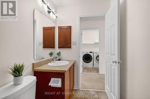 Main Bath - 302 Goldridge Drive, Ottawa, ON - Indoor Photo Showing Bathroom