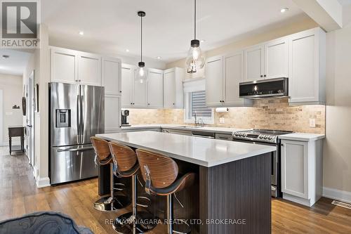 77B Broadway, St. Catharines (Port Weller), ON - Indoor Photo Showing Kitchen With Stainless Steel Kitchen With Upgraded Kitchen