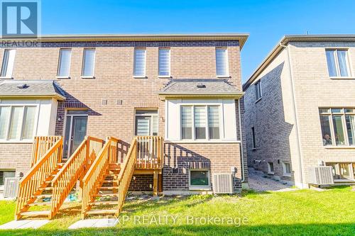 1033 Pisces Trail, Pickering, ON - Outdoor