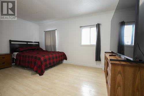 76 Central St, Sault Ste. Marie, ON - Indoor Photo Showing Bedroom