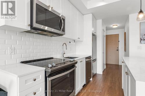 301 - 150 Sabina Drive, Oakville (Go Glenorchy), ON - Indoor Photo Showing Kitchen With Stainless Steel Kitchen With Upgraded Kitchen