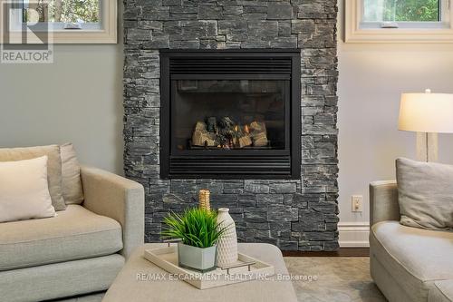 149 Fruitland Avenue, Burlington, ON - Indoor Photo Showing Living Room With Fireplace