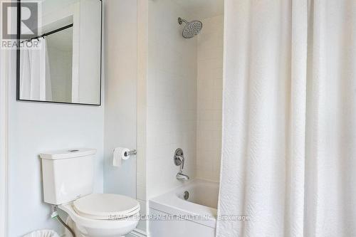 149 Fruitland Avenue, Burlington, ON - Indoor Photo Showing Bathroom