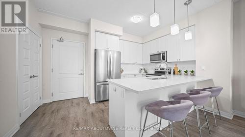304 - 610 Farmstead Drive, Milton, ON - Indoor Photo Showing Kitchen With Stainless Steel Kitchen With Upgraded Kitchen